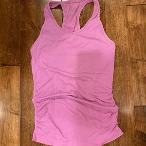 NWOT ATHLETA Speedlight Tank XS pink
Bundle with same tank in different colors